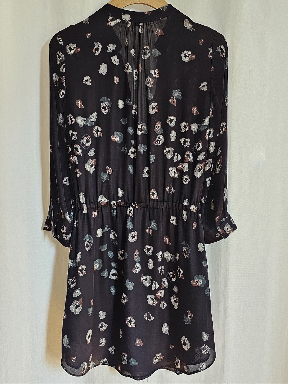 Aritzia Babaton Long Sleeve Silk Bennett Dress - Black & Pattern - Picture 6 of 16